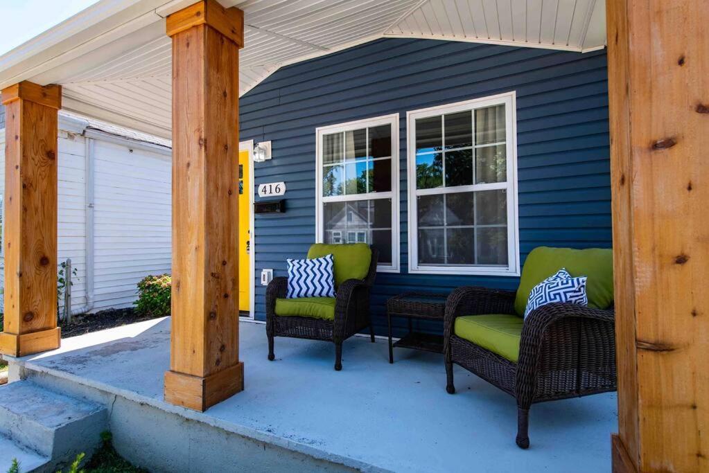 Newly Renovated 3 Bedroom Shelby Park Home **Free Parking** Louisville Buitenkant foto